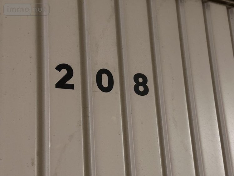 Garage et parking a vendre Vannes 56000 Morbihan 20 m2  52183 euros