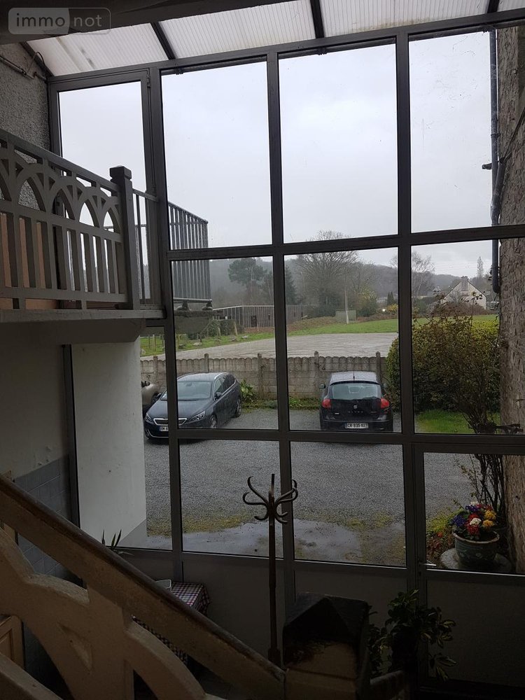 Fonds et murs commerciaux a vendre Val-d'Oust 56460 Morbihan 350 m2  228580 euros