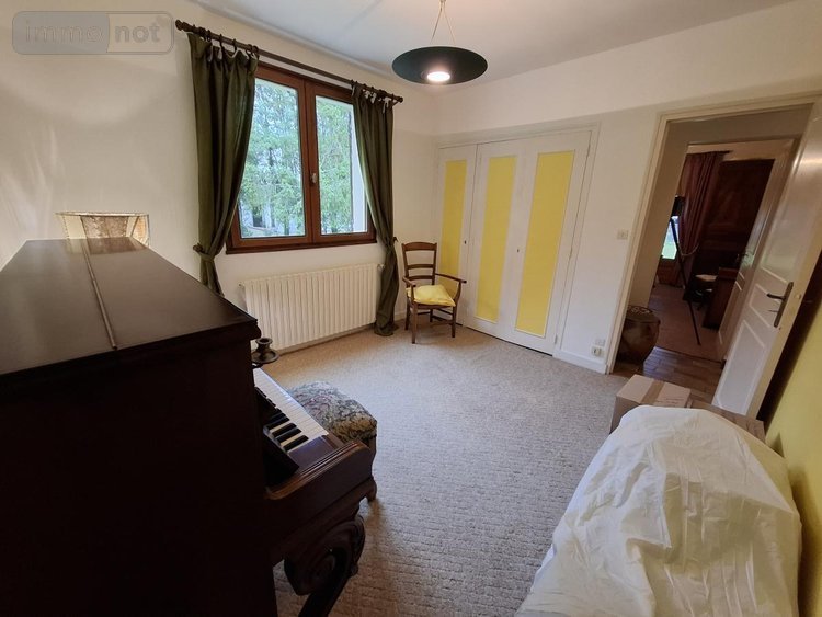 Maison a vendre Saintes 17100 Charente-Maritime 157 m2 8 pièces 251808 euros