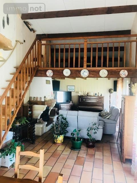 Maison a vendre Saintes 17100 Charente-Maritime 132 m2 5 pièces 246280 euros