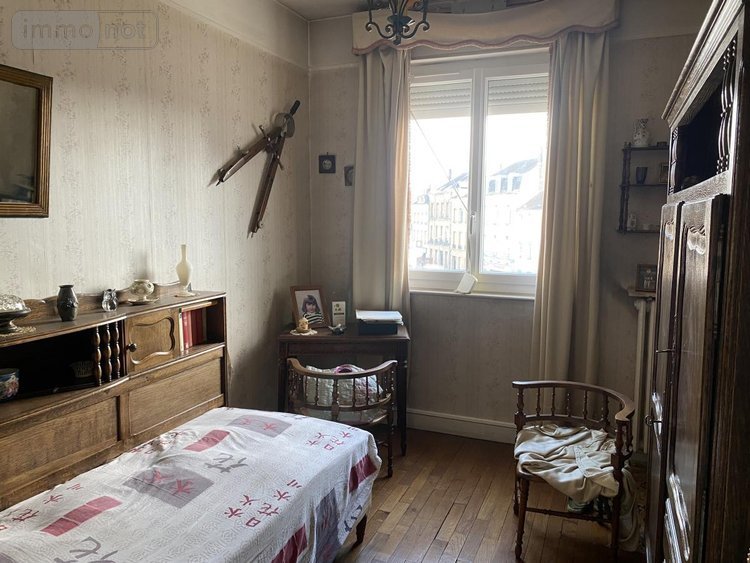 Immeuble a vendre Elbeuf 76500 Seine-Maritime 285 m2  343200 euros