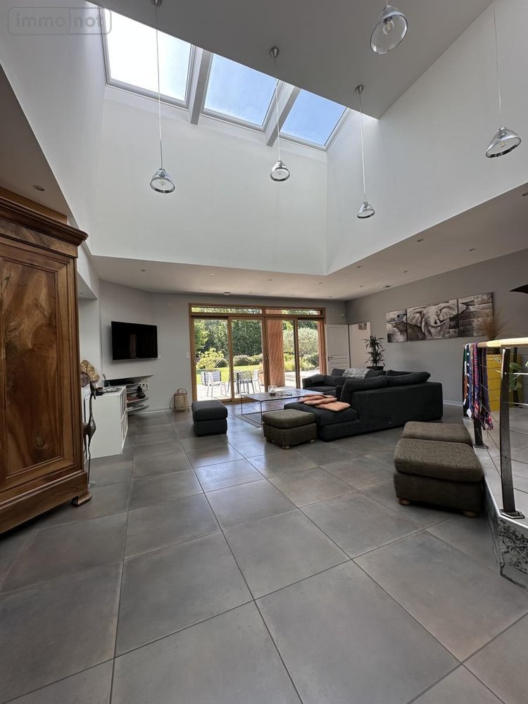 Maison a vendre Languidic 56440 Morbihan 250 m2  1043800 euros