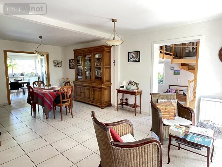 Maison a vendre Theix-Noyalo 56450 Morbihan 154 m2 5 pièces 545000 euros