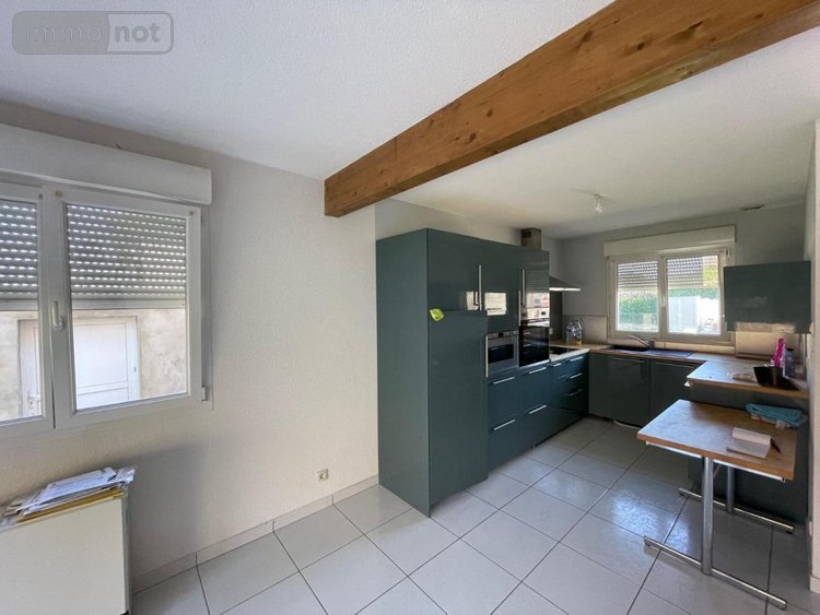 Location maison Damparis 39500 Jura 90 m2 5 pièces 820 euros