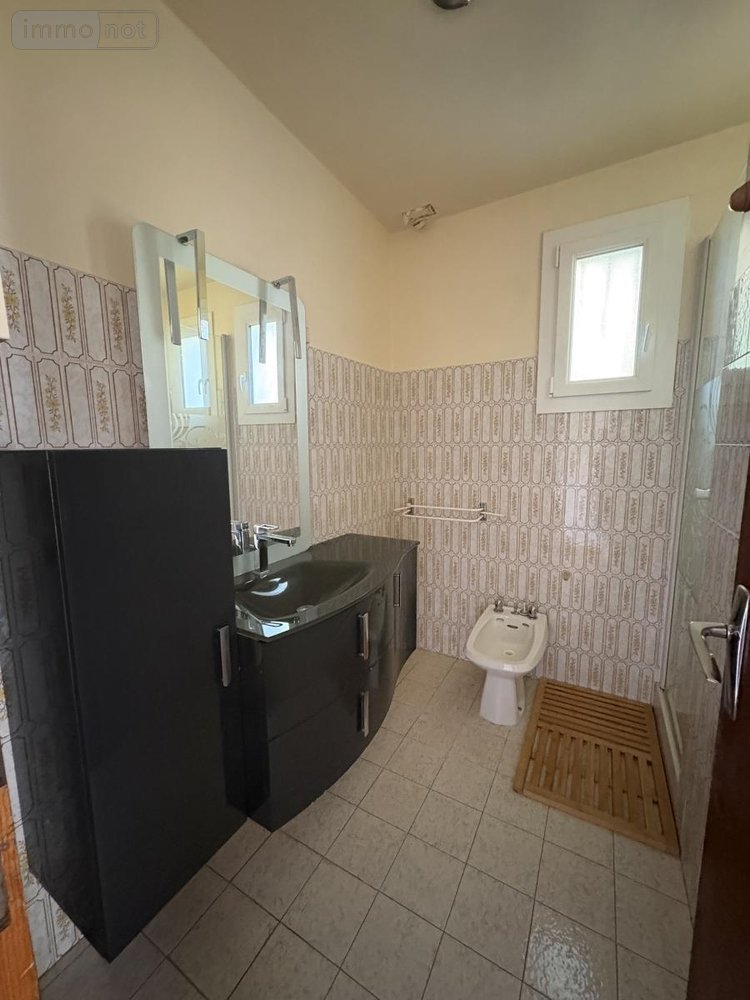 Maison a vendre Forcalquier 04300 Alpes-de-Haute-Provence 78 m2 3 pièces 241000 euros