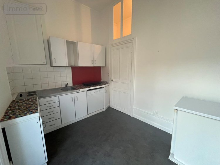Location appartement Angers 49000 Maine-et-Loire 47 m2 2 pièces 670 euros