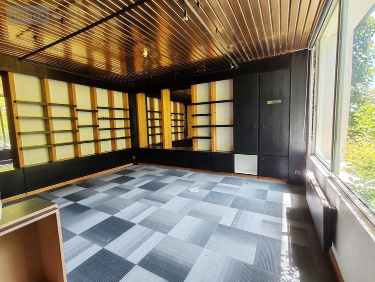 Immeuble a vendre Plounéour-Ménez 29410 Finistère 800 m2  263500 euros