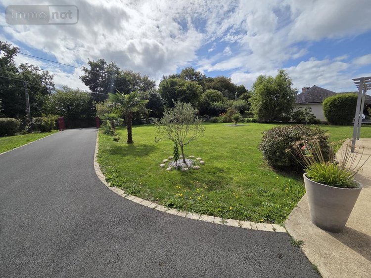 Maison a vendre Plougonven 29640 Finistère 170 m2 7 pièces 330410 euros