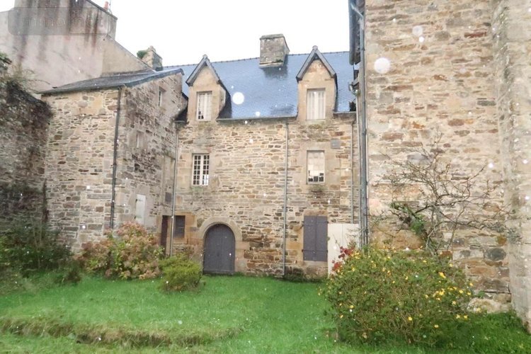 Maison a vendre Landerneau 29800 Finistère 380 m2 10 pièces 372300 euros