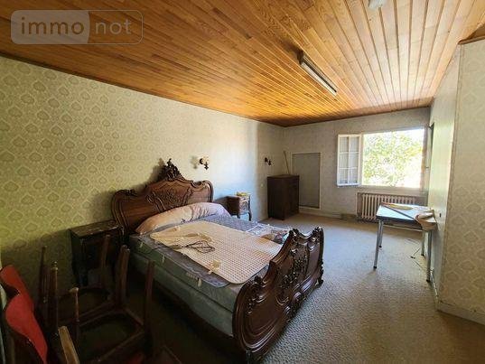 Maison a vendre Pierrelatte 26700 Drôme 323 m2 9 pièces 365750 euros