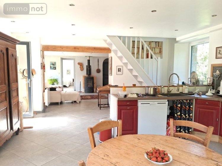 Maison a vendre Le Vast 50630 Manche 103 m2 5 pièces 289039 euros