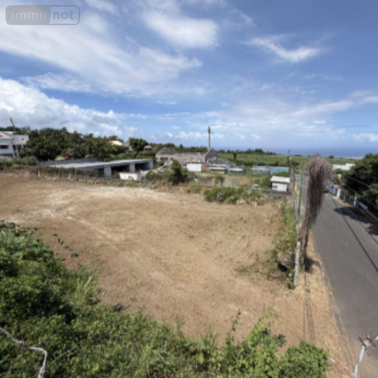 Terrain a batir a vendre Le Tampon 97430 Réunion 2043 m2  2915000 euros