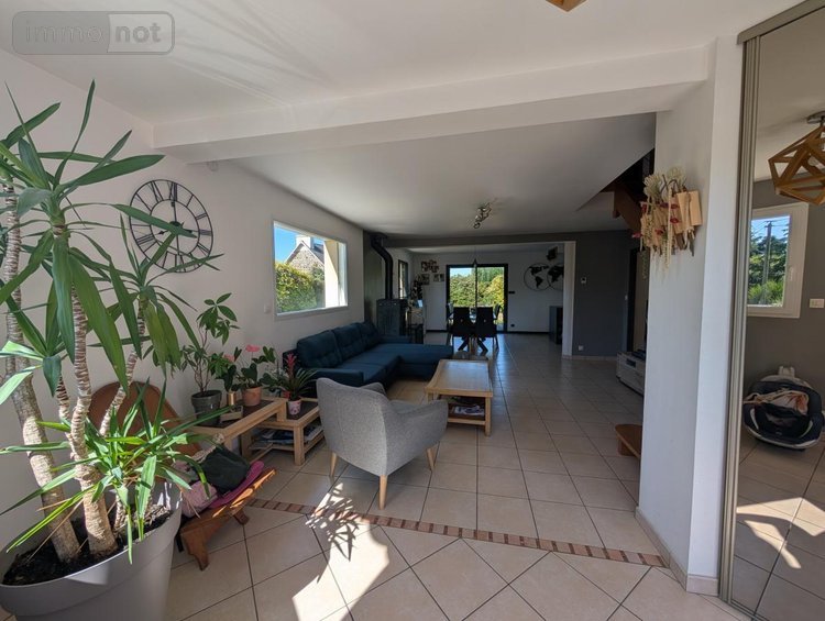 Maison a vendre Pléguien 22290 Côtes-d'Armor 142 m2 8 pièces 351750 euros