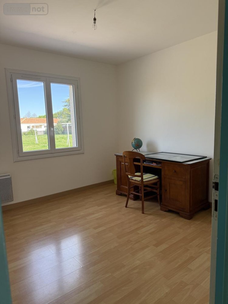 Maison a vendre Saint-Julien-des-Landes 85150 Vendée 112 m2 5 pièces 233750 euros