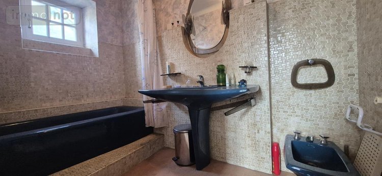 Maison a vendre Questembert 56230 Morbihan 136 m2 6 pièces 241500 euros