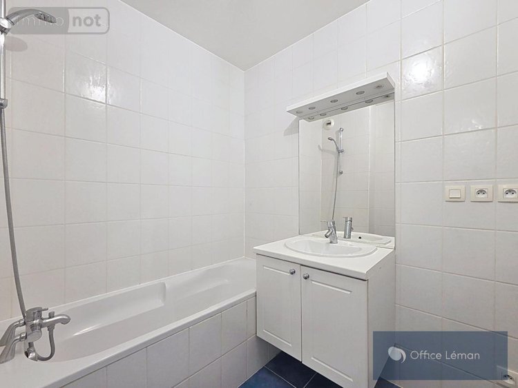 Appartement a vendre Ferney-Voltaire 01210 Ain 83 m2 3 pièces 450000 euros
