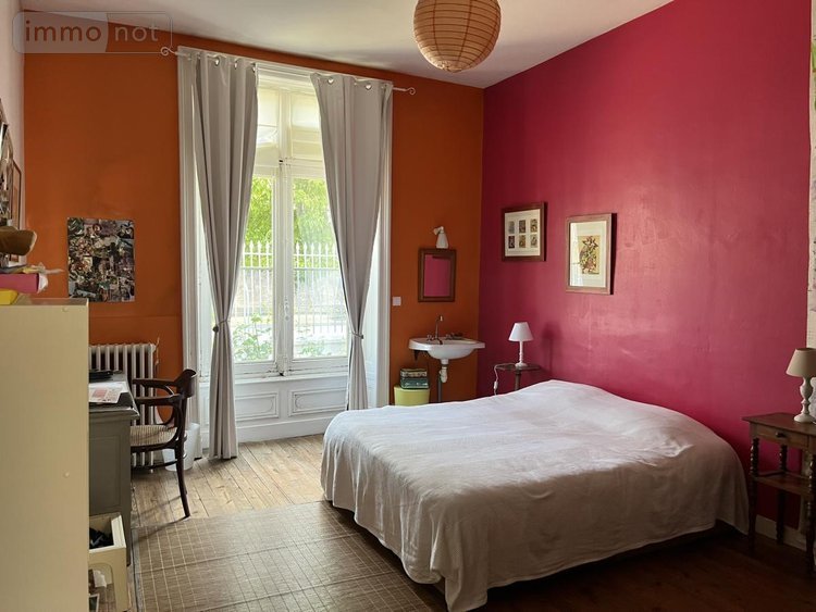 Maison a vendre Luçon 85400 Vendée 199 m2 7 pièces 342000 euros