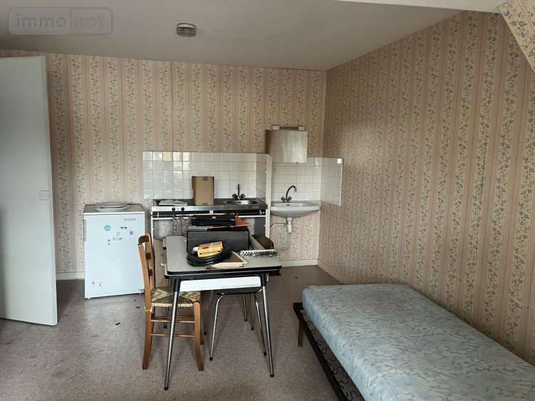 Maison a vendre Guingamp 22200 Côtes-d'Armor 165 m2 10 pièces 227360 euros