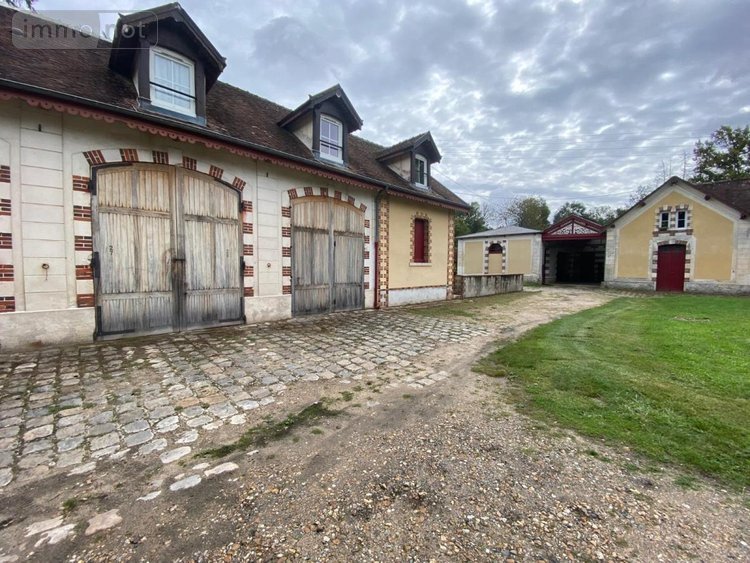 Maison a vendre Dordives 45680 Loiret 965 m2 33 pièces 551200 euros