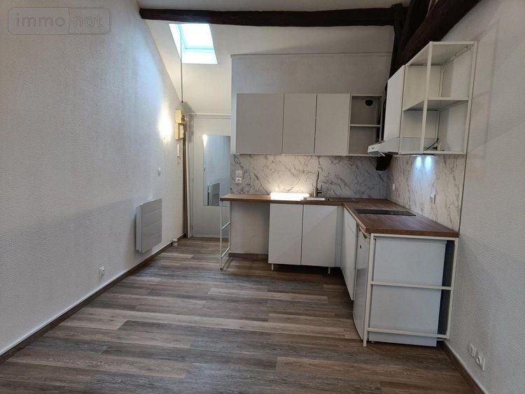 Location appartement Le Neubourg 27110 Eure 21 m2 1 pièce 423 euros