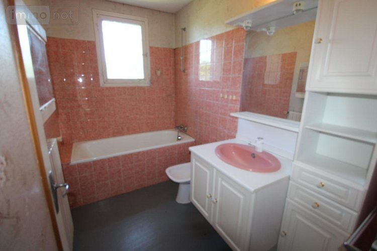 Maison a vendre Brizambourg 17770 Charente-Maritime 196 m2 7 pièces 262300 euros