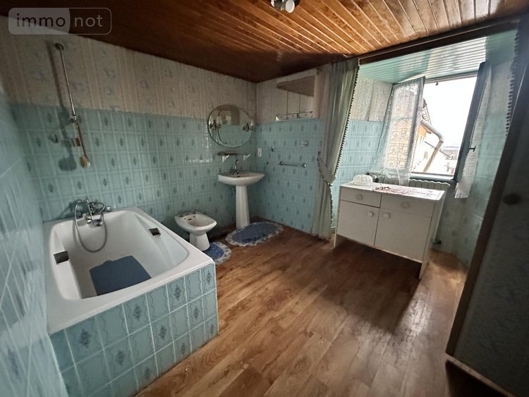 Maison a vendre Paulhac 15430 Cantal 131 m2  137800 euros