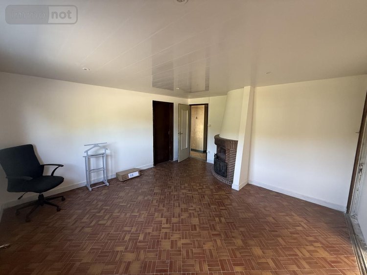 Garage et parking a vendre Doullens 80600 Somme 770 m2  239200 euros