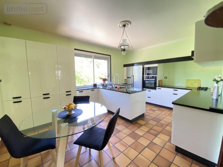Maison a vendre Loudéac 22600 Côtes-d'Armor 245 m2 8 pièces 358800 euros