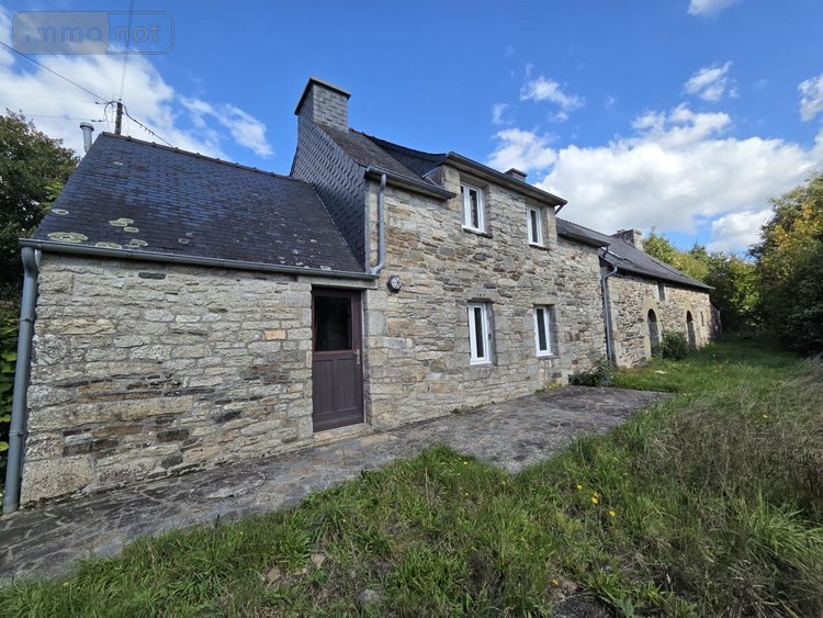 Maison a vendre Berrien 29690 Finistère 149 m2  271700 euros