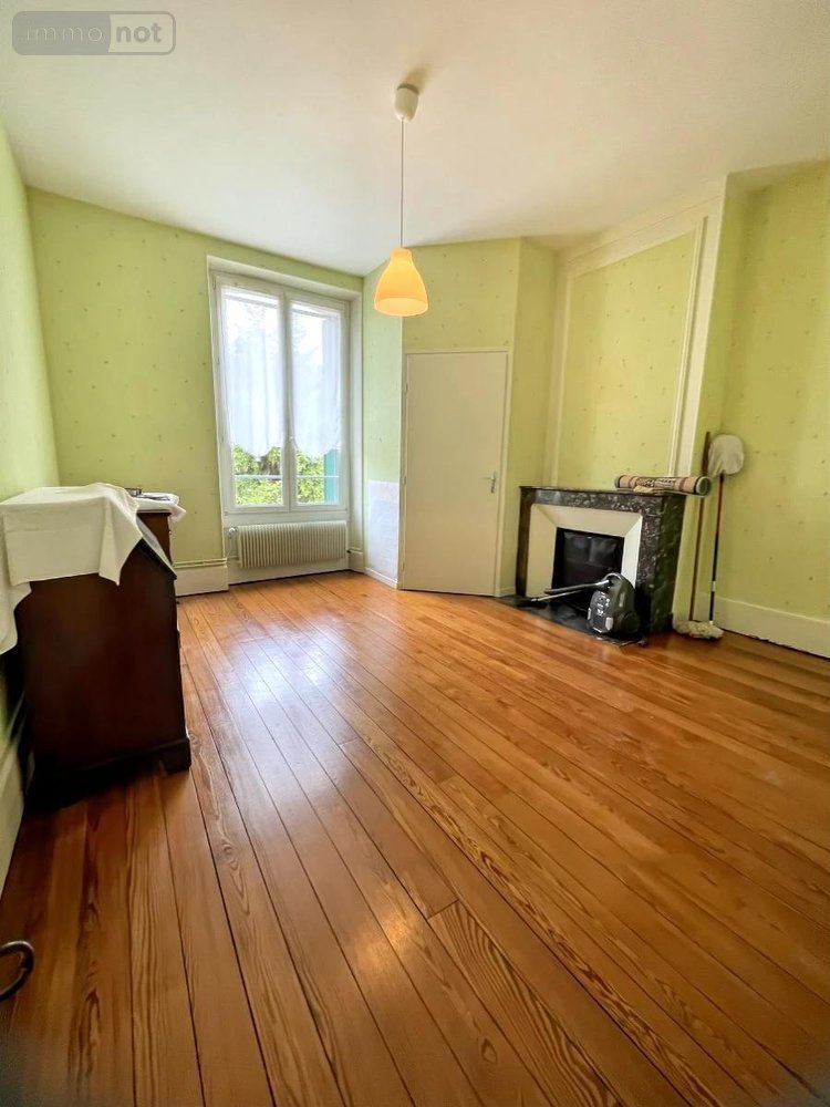 Maison a vendre Châlons-en-Champagne 51000 Marne 120 m2 5 pièces 221280 euros