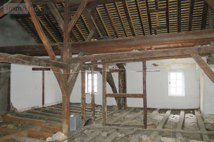 Immeuble a vendre Bourges 18000 Cher 310 m2  374400 euros