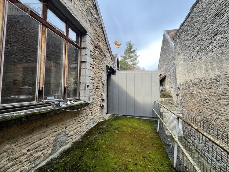 Appartement a vendre Ornans 25290 Doubs 258 m2  290000 euros