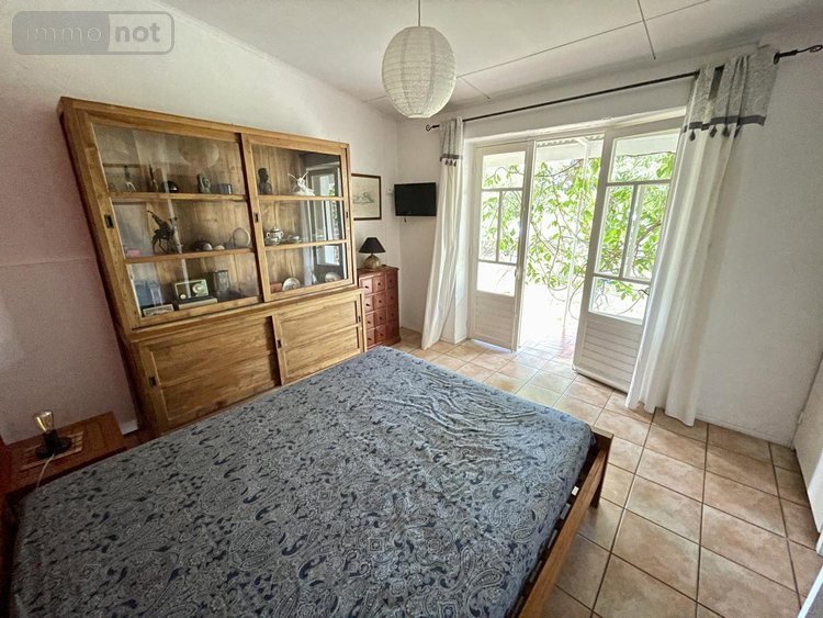 Maison a vendre Saint-Paul 97460 Réunion 250 m2 7 pièces 888500 euros