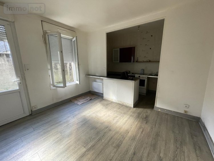 Maison a vendre Marolles-les-Braults 72260 Sarthe 157 m2 8 pièces 100000 euros