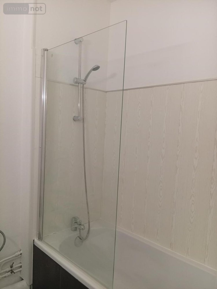 Location appartement Reims 51100 Marne 18 m2 1 pièce 500 euros