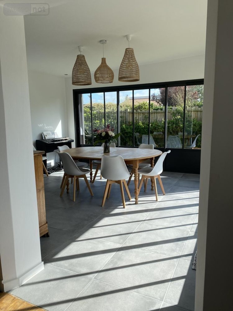 Maison a vendre Saint-Mathurin 85150 Vendée 156 m2  434600 euros