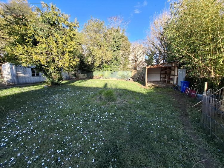 Maison a vendre Saintes 17100 Charente-Maritime 100 m2 4 pièces 141642 euros