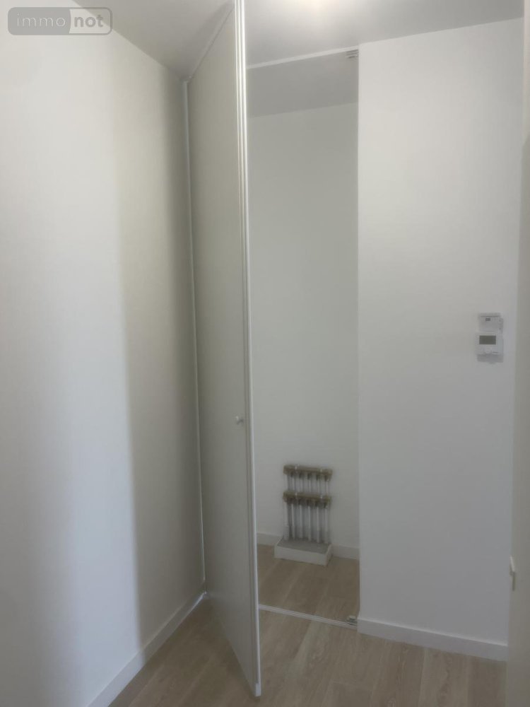 Location appartement Parçay-Meslay 37210 Indre-et-Loire 65 m2 3 pièces 830 euros