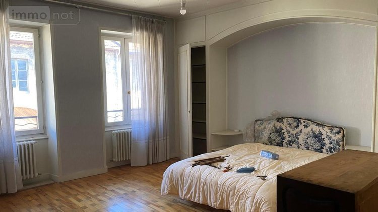 Maison a vendre Saint-Martin-du-Frêne 01430 Ain 240 m2 9 pièces 225000 euros