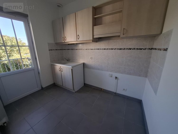 Maison a vendre Saintes 17100 Charente-Maritime 92 m2 4 pièces 236070 euros