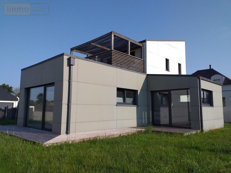 Fonds et murs commerciaux a vendre Questembert 56230 Morbihan 122 m2  372172 euros