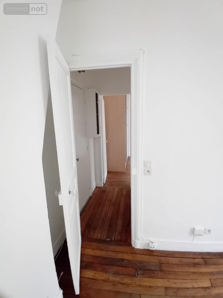 Appartement a vendre Paris 18e arrondissement 75018 Paris 28 m2 2 pièces 307420 euros