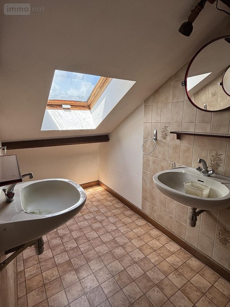 Maison a vendre Beaufort-en-Anjou 49250 Maine-et-Loire 144 m2 7 pièces 218400 euros