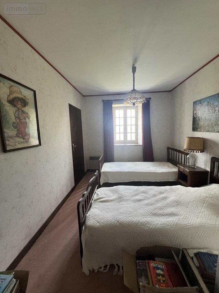 Maison a vendre Mérillac 22230 Côtes-d'Armor 195 m2  199280 euros