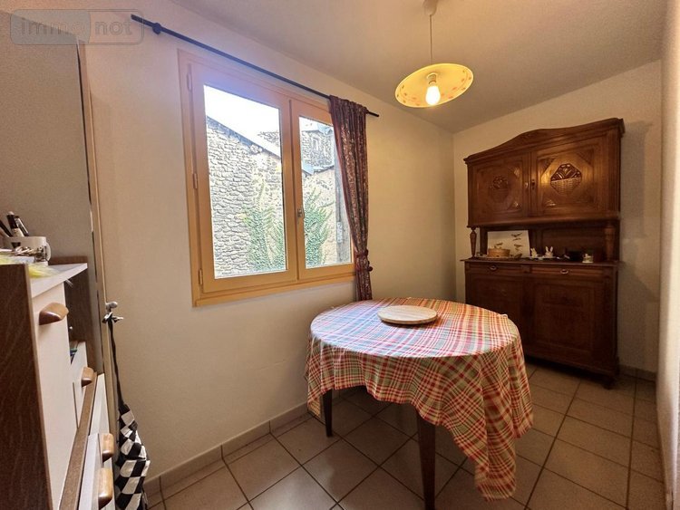 Appartement a vendre Saint-Flour 15100 Cantal 120 m2  95000 euros