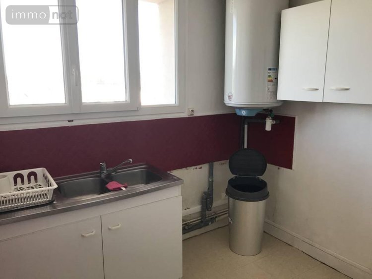 Location appartement Pont-de-l'Arche 27340 Eure 54 m2 2 pièces 665 euros