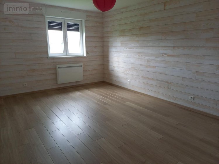 Location maison Colleret 59680 Nord 180 m2  1215 euros