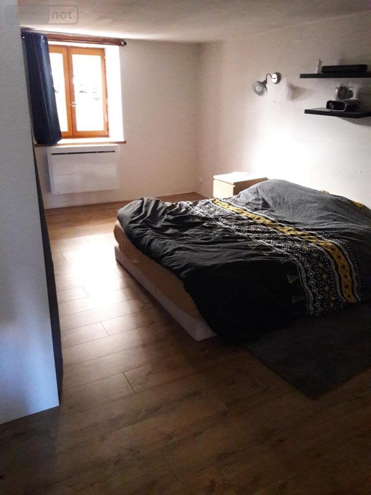 Location appartement Saint-Amour 39160 Jura 68 m2 3 pièces 612 euros