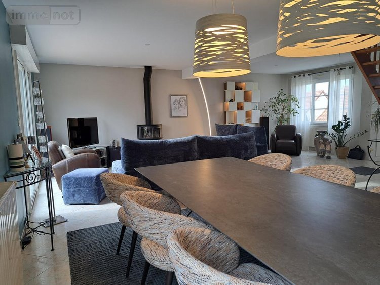 Maison a vendre La Suze-sur-Sarthe 72210 Sarthe 195 m2 7 pièces 329000 euros