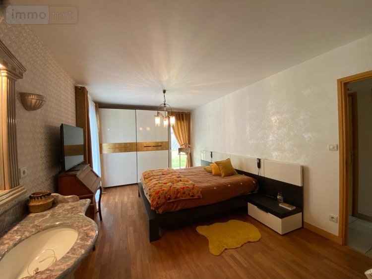 Maison a vendre Saint-Agathon 22200 Côtes-d'Armor 218 m2 8 pièces 518176 euros